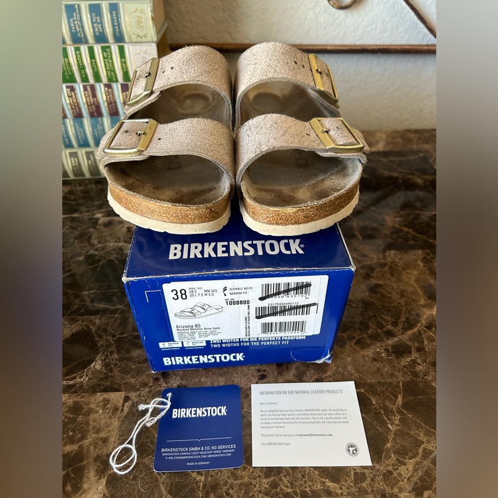 Birkenstock Arizona Washed Metallic Rose Gold Leather. Size 38